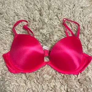 Victoria’s Secret Pink 34B